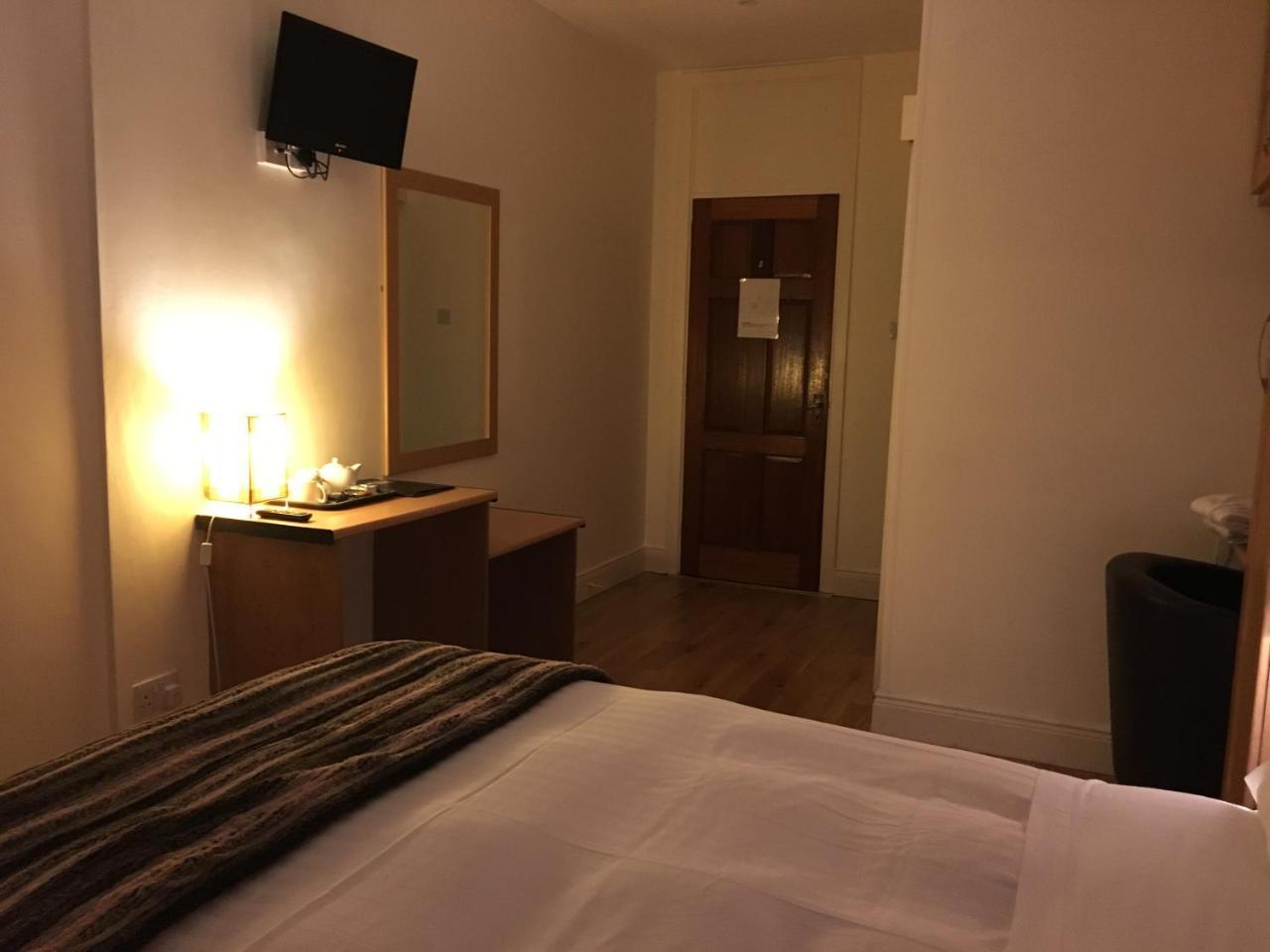 Abbeyvilla Guesthouse Room Only Адэр Экстерьер фото